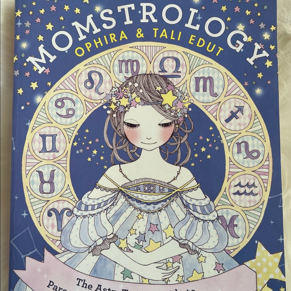 Momstrology by the Astrotwins